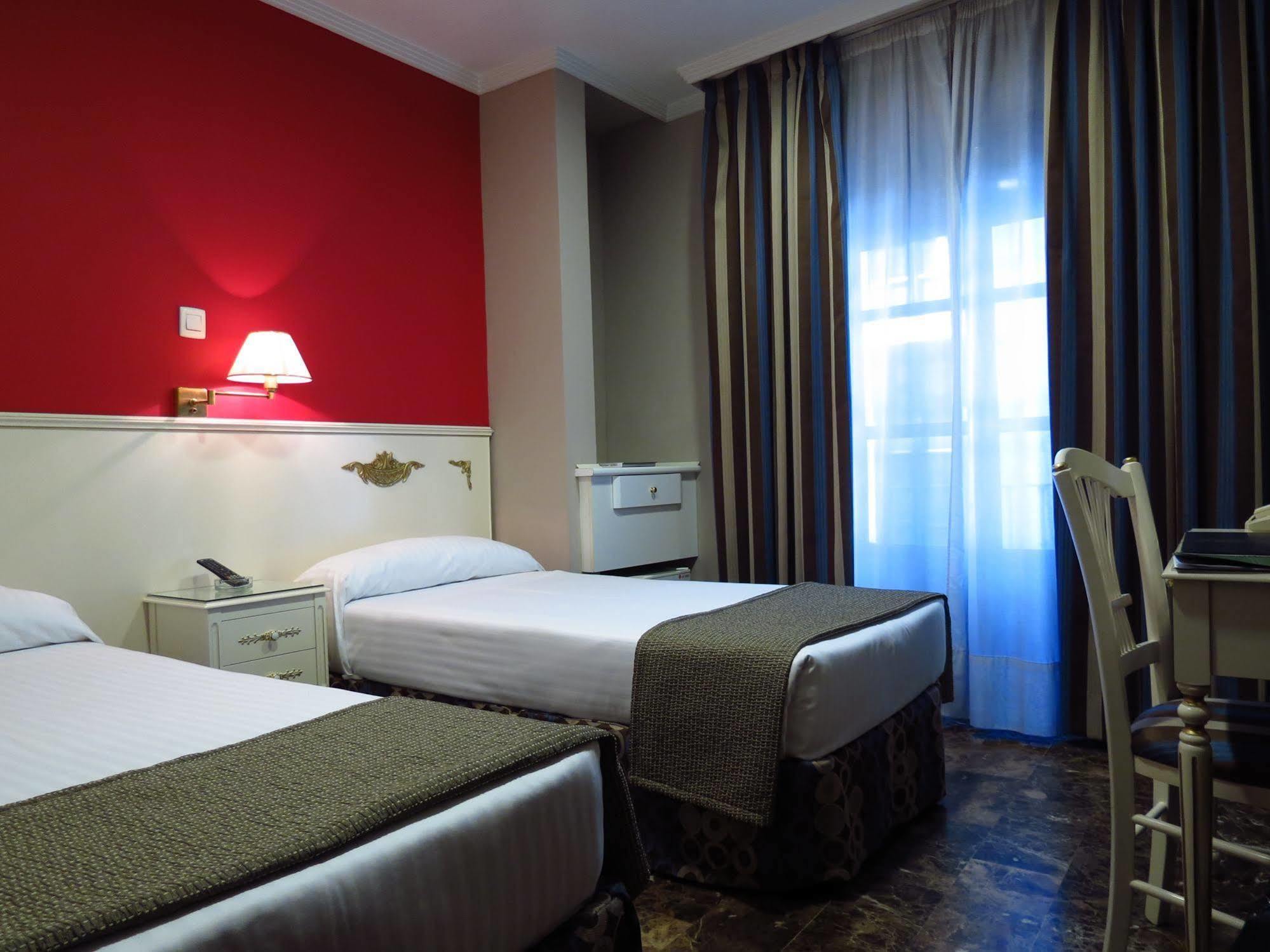 Hotel Boutique Catedral Valladolid Phòng bức ảnh