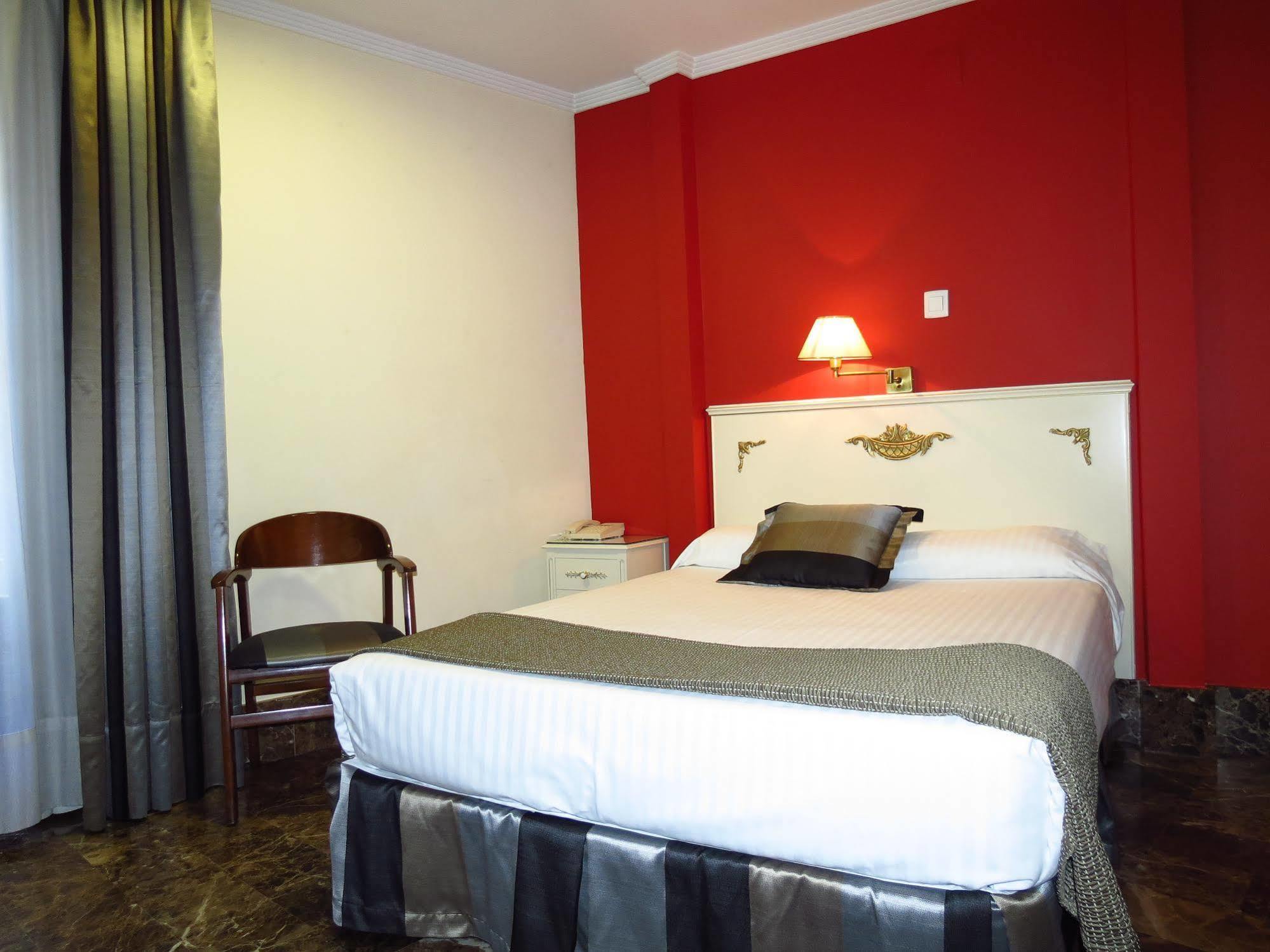 Hotel Boutique Catedral Valladolid Phòng bức ảnh